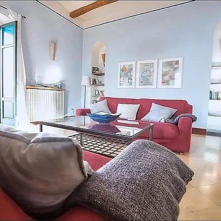 Sleeps 8 * Castellabate