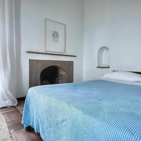 Sleeps 8 * Castellabate